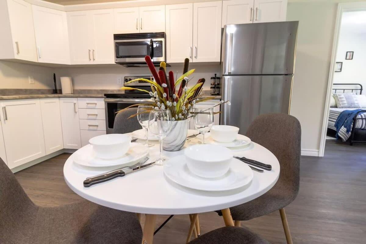 Brand New Gorgeous Condo Near Unb & Hospital Coffee Parking 202 Saint John Eksteriør bilde