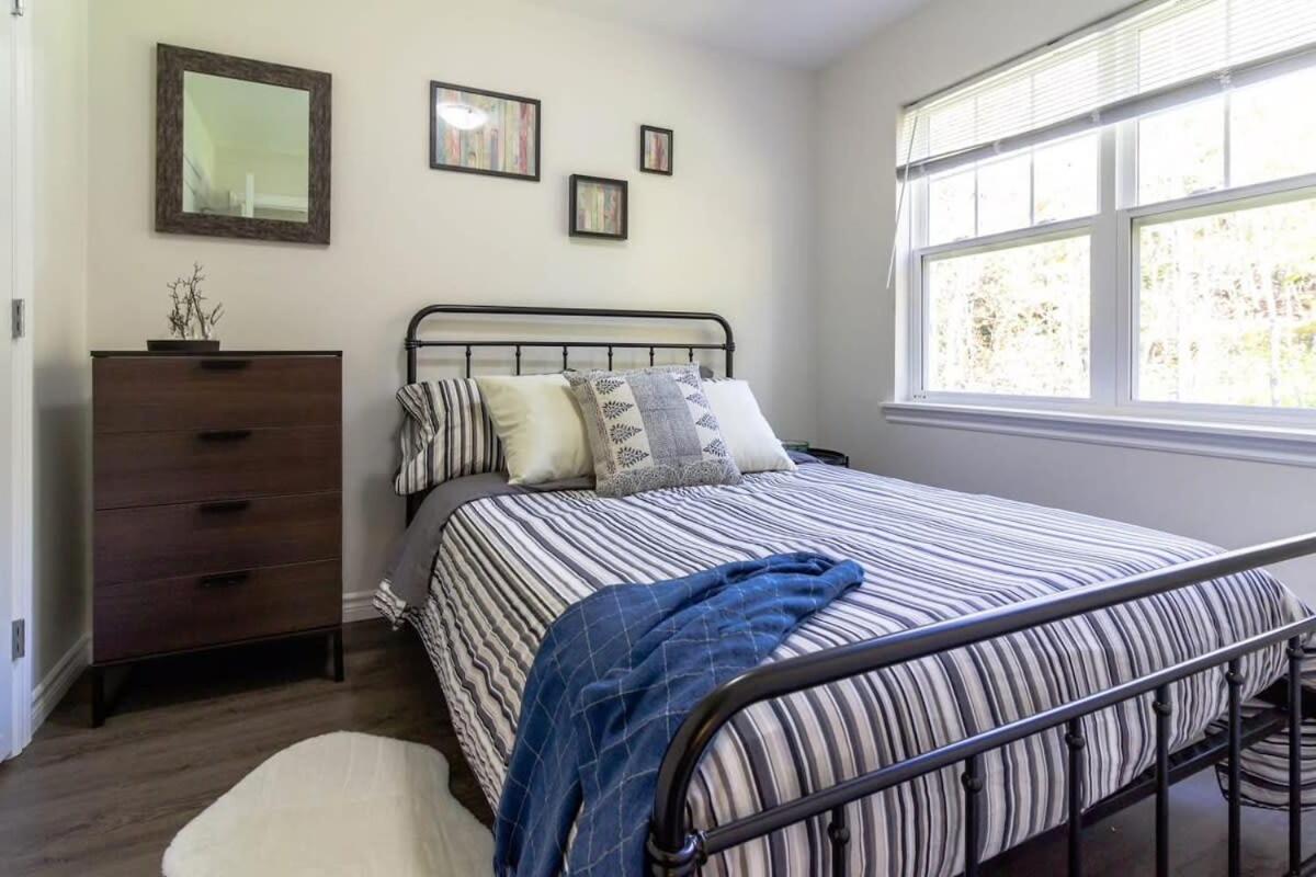 Brand New Gorgeous Condo Near Unb & Hospital Coffee Parking 202 Saint John Eksteriør bilde